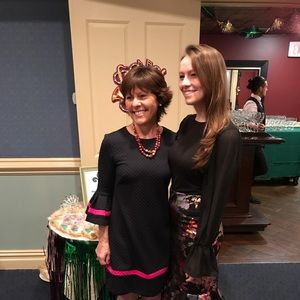 Meet your Posher, Gloria